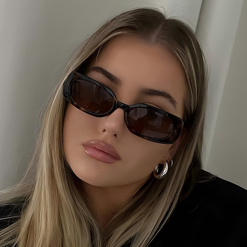 1 Stück Luxuriöse Rechteckige  – Designer Sunglasses Bewertung und Preis
