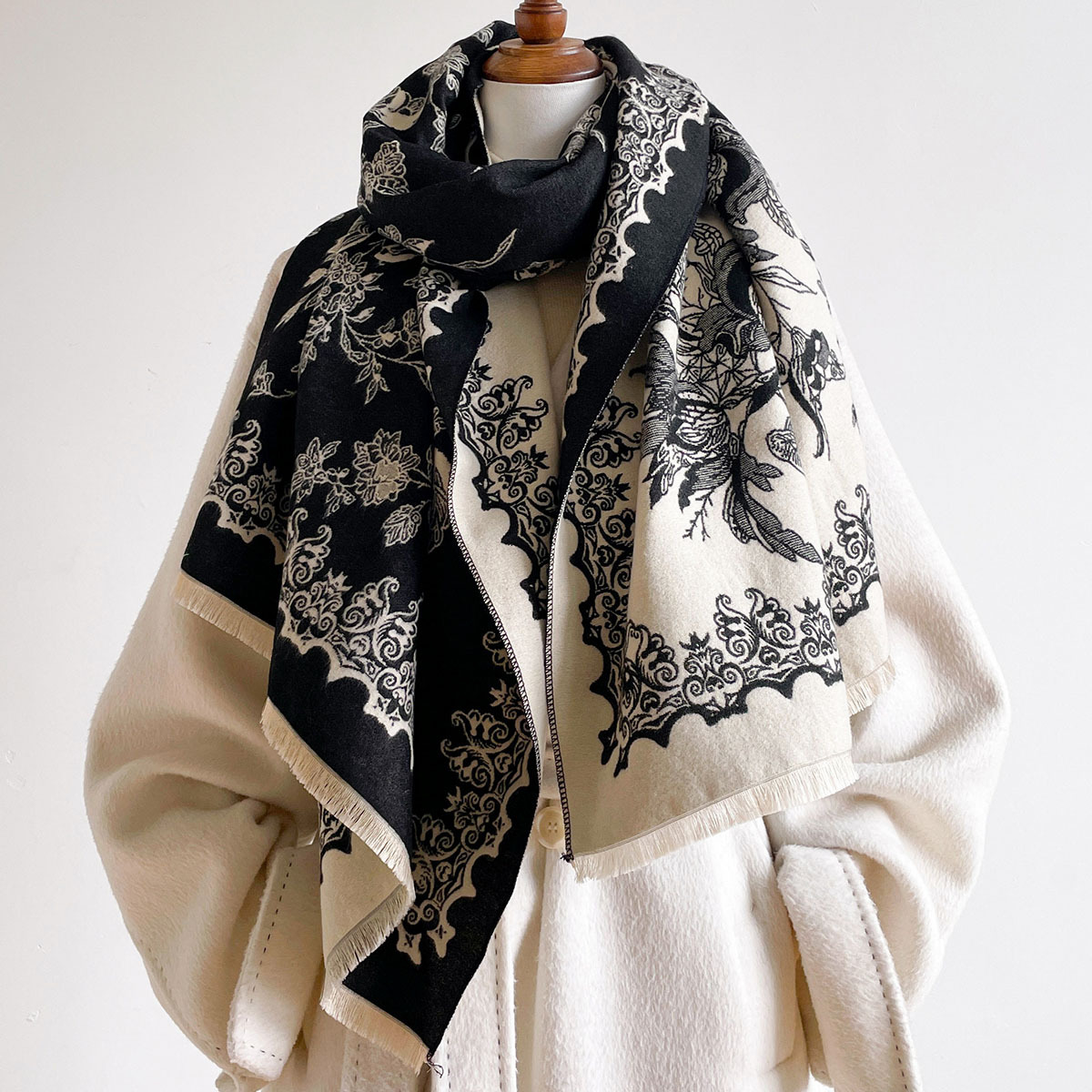 Damen-Schal aus Kaschmir-Imita – Cashmere Scarf Bewertung und Preis
